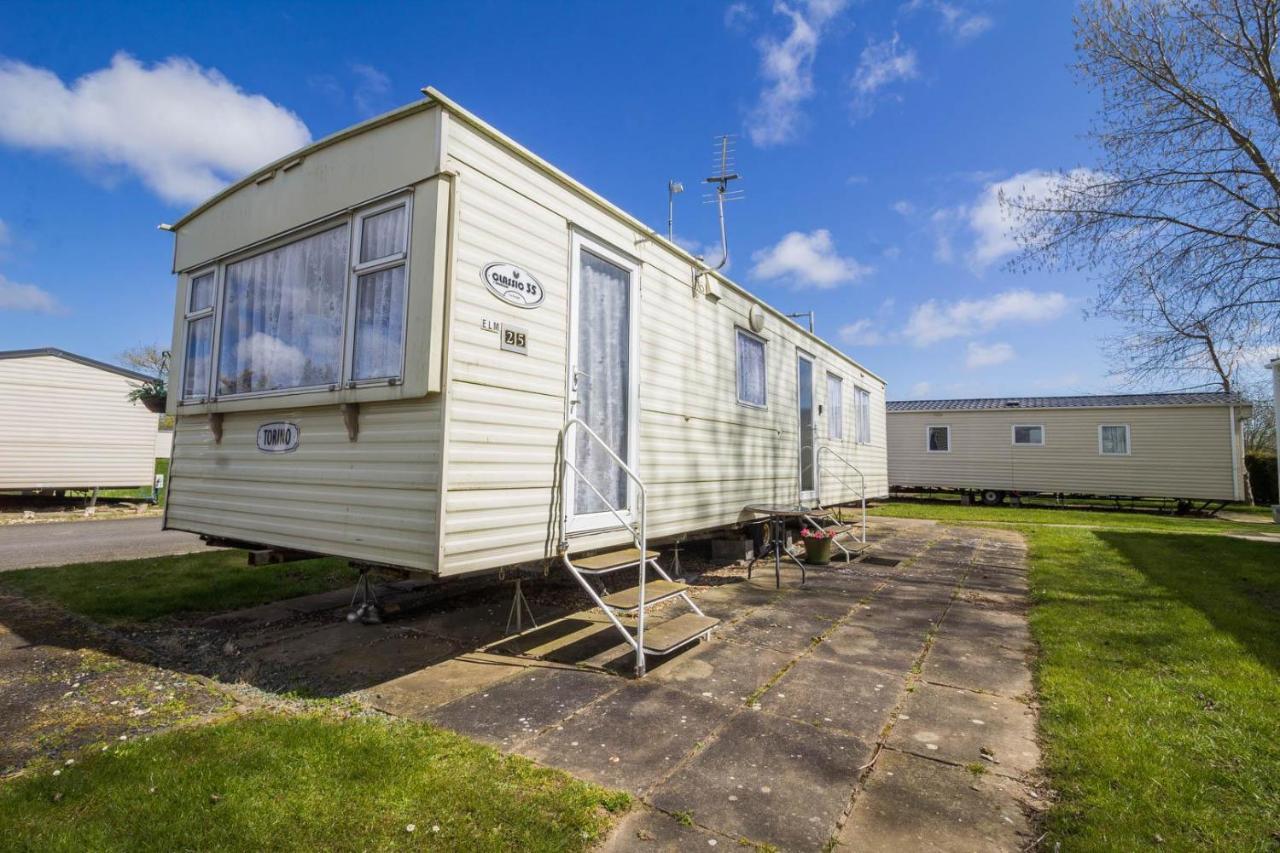 Great 8 Berth Caravan For Hire At Southview Holiday Park In Skegness Ref 33025E Extérieur photo